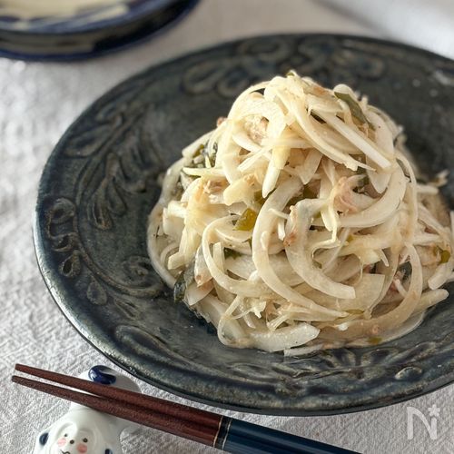 マイルドで食べやすい♪新玉サラダ