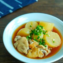 煮るだけ簡単！大根と豚足のおでん風煮・美肌効果抜群！