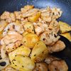 ウー子の作ってみた!投稿(さつまいもと蓮根と鶏肉の甘酢炒め☆食感が楽しい♩絶品おかず)