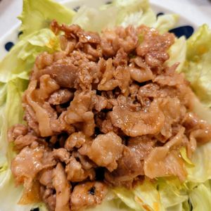プイプイモルンの作ってみた!投稿(5分で完成！【焼き肉風豚カルビ】)