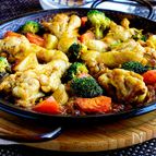 鶏肉とごろごろ野菜の『カレーパエリア』