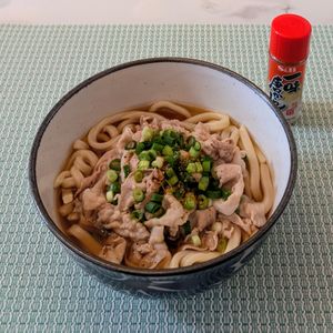 𝔂𝓾𝓶𝓲🍓の作ってみた!投稿(☆あまから~豚バラで肉うどん☆)