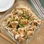 レンジで作る『鶏ももともやしのさっぱりごまポン酢』