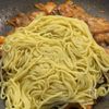 1品で大満足!ピリうま【豚キムチ焼きそば】の工程4