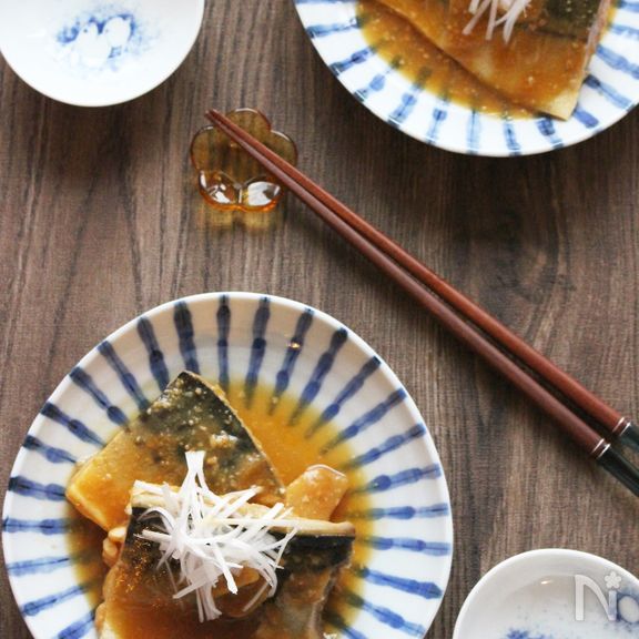 10分煮るだけ！白いごはんが進む～！さばの味噌煮