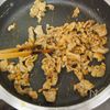 早い!安い!美味しい!カレー風味♡豚肉のニラ玉もやし炒めの工程3