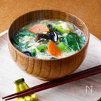 【とろみで体が温まる】野菜たっぷりかき卵汁