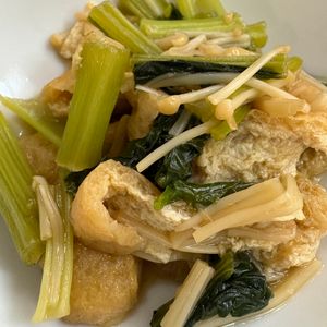 ひまわりの作ってみた!投稿(【小松菜と油揚げの炒め煮】じゅわ〜と染みる副菜♡作り置きにも)