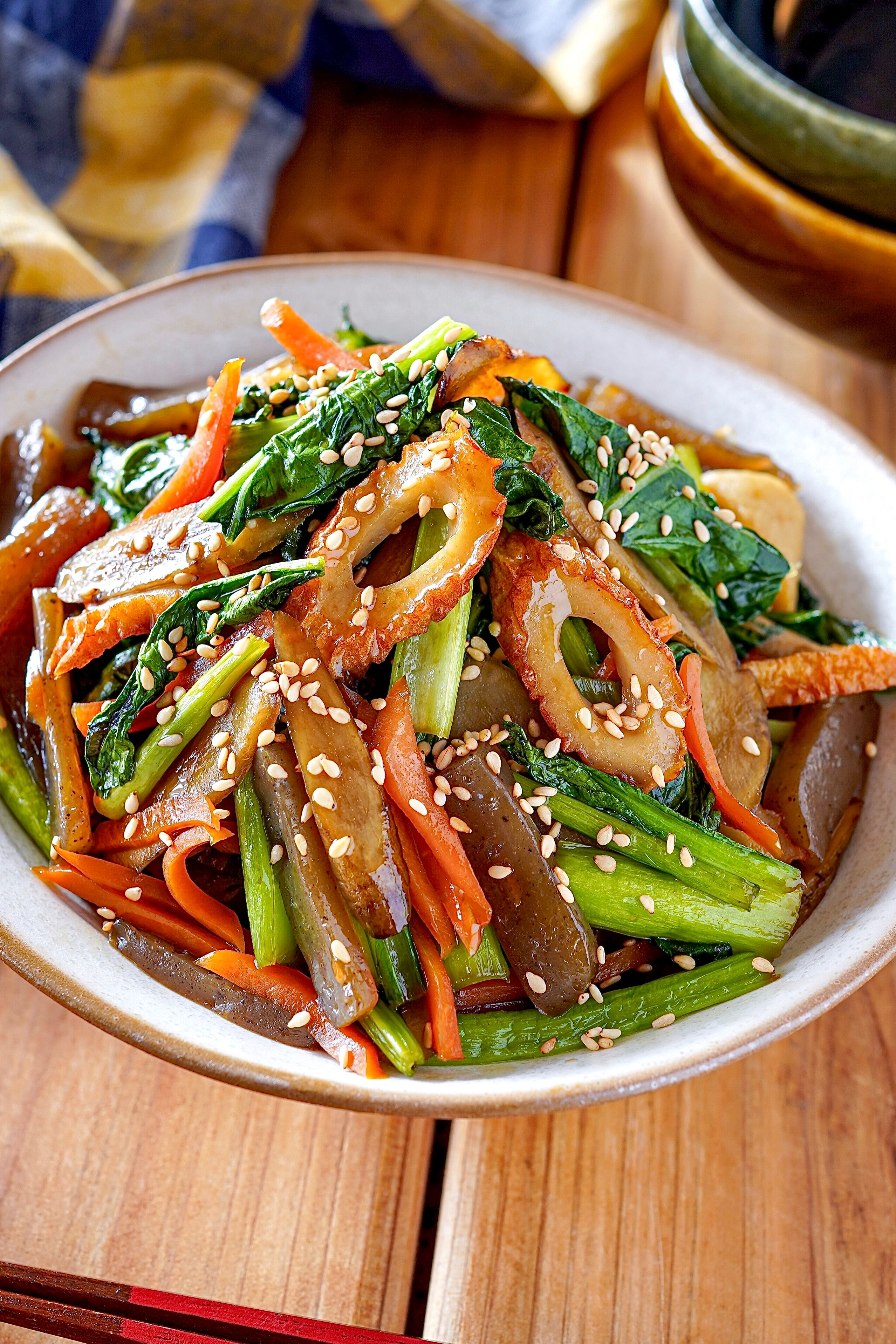 こんにゃくとごぼうの甘辛炒め】作り置きやお弁当にも◎ | レシピ