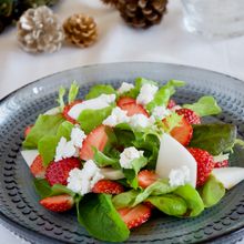 いちごとカブのサラダ【クリスマスのサラダ】