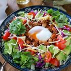 毎日続けられる！【500kcal以下】のごちそうサラダダイエット