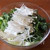 白菜と春菊のごま味噌蒸しの工程1