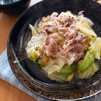 レンチン・味付け一つで絶品♡豚ばらとキャベツの中華レンジ蒸し