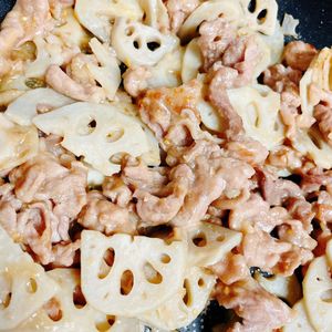 まるみん★の作ってみた!投稿(常備菜＊豚肉と蓮根の味噌炒め)
