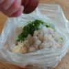食感が楽しい♡えびとはんぺんの春巻きの工程3