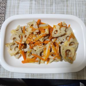 とももの作ってみた!投稿(『れんこんとにんじんの塩きんぴら』あっさり美味しい♬簡単！)