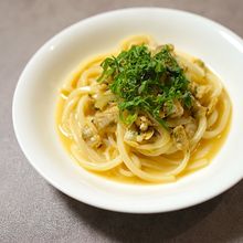 【もちもちボンゴレうどん】アサリ缶で簡単/生パスタ食感