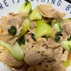 669288の作ってみた!投稿(【豚肉とチンゲン菜の生姜炒め】ご飯が進むおかず！)