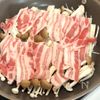 旨み爆発！豚きのこ蒸しの工程1