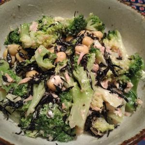 lalilulelonの作ってみた!投稿(【ブロッコリーとお豆のひじきサラダ】栄養たっぷり！体が喜ぶ♡)