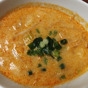 ゆの作ってみた!投稿(旨辛がやみつき！【ひき肉ともやしのピリ辛ごま味噌スープ】)