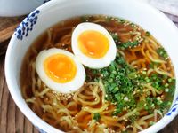 シンプル【和風醤油ラーメン】だしパックで簡単おうちラーメン