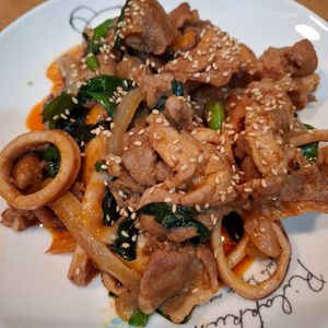 505458の作ってみた!投稿(オサムプルコギ(いかと豚バラの旨辛炒め)【韓国料理】)