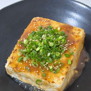 chanmiの作ってみた!投稿(安旨ヘルシー／男子も喜ぶガリバタ豆腐ステーキ)