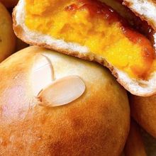 秋パン!濃厚カラメル入り『かぼちゃのクリームパン』