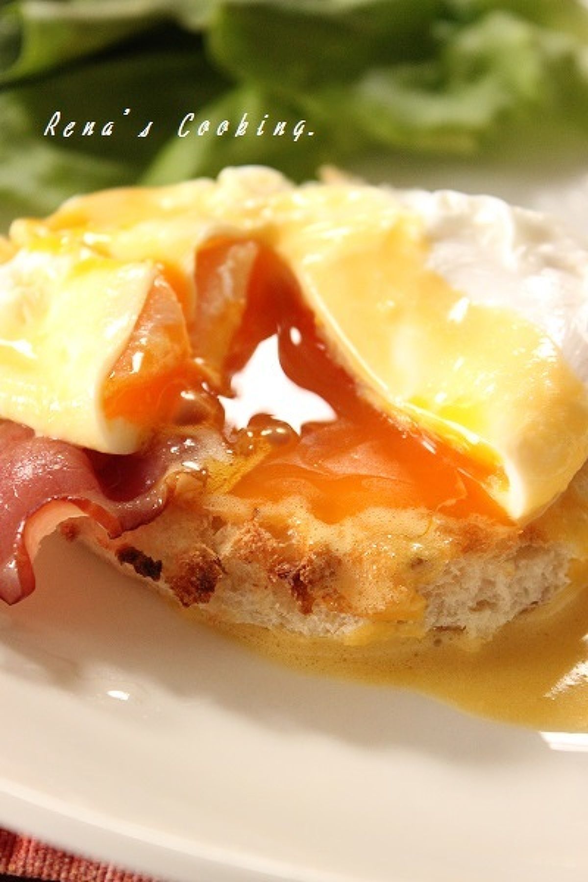 自家製エッグベネディクトのレシピ