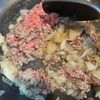 厚揚げとひき肉のピリ辛コク旨炒めの工程2