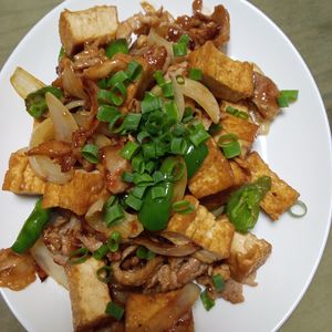鶏皮坊主の作ってみた!投稿(厚揚げと豚バラ《スタミナ♡生姜焼き》)