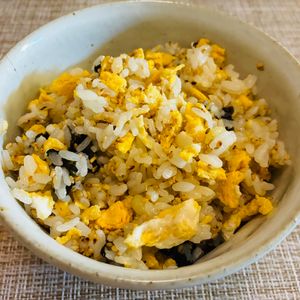 puricoの作ってみた!投稿(【炒り卵と韓国のりの混ぜごはん】レンジで簡単！混ぜるだけ◎)