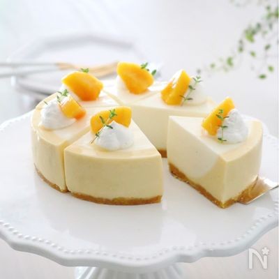 火を使わず＼混ぜて冷やすだけ／簡単♡マンゴーレアチーズケーキ