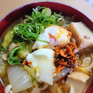 まゆのの作ってみた!投稿(白菜たっぷり！ピリ辛肉味噌担々チーズうどん)