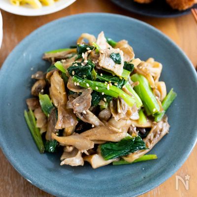 『豚バラ舞茸と小松菜の中華風和え』ご飯に合う♫簡単おかず◎