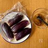 【なすの豚巻き生姜照り焼き】ご飯もビールも進む♪お弁当にも⭕の下準備