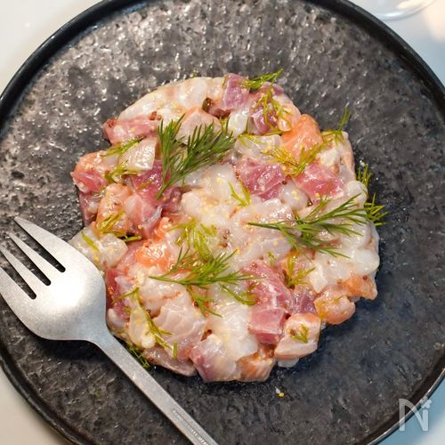 鮮やかで見た目も味も楽しい‼︎『刺身盛りカルパッチョ』