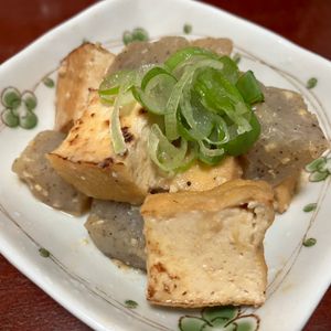 りんごの作ってみた!投稿(常備食材で10分♪【厚揚げとこんにゃくの甘辛味噌煮】)