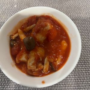 りんごの作ってみた!投稿(【鶏肉ときのこのトマト煮込み】ほどよい酸味と甘み♡濃厚な味♪)