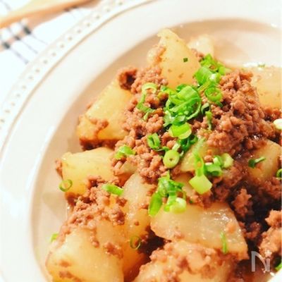 肉大根＊ほっこりこっくり甘辛そぼろの煮物 