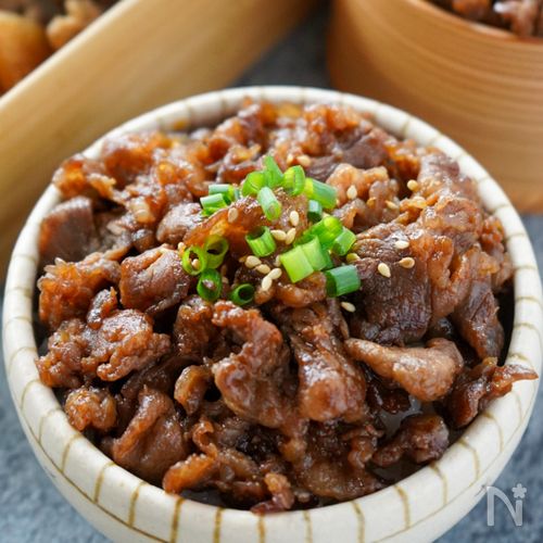 旨♡ご飯が進む『旨辛牛肉丼』男子が喜ぶがっつり飯♪