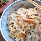ダシダのみで味付け♡しみじみ美味しい♡蓮根と竹輪の塩きんぴら