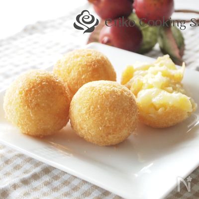 チーズINさつまいものコロッケ