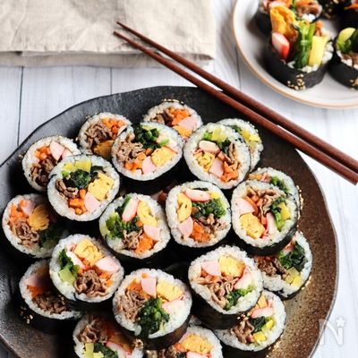7種の具材で絶品キンパ(韓国海苔巻き)