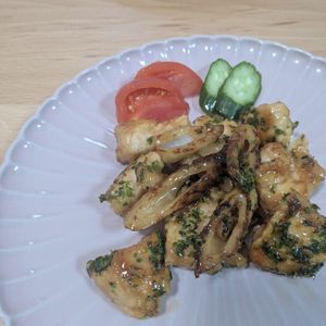 ゆいの作ってみた!投稿(【鶏むねとちくわの海苔バター照り焼き】これ絶品！節約おかず)