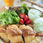 天ぷら衣でボリューミー♪鶏むね肉のにんにくごま味噌だれ
