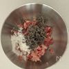 〖 背徳だけどさっぱり 〗塩こん豚マヨの工程1