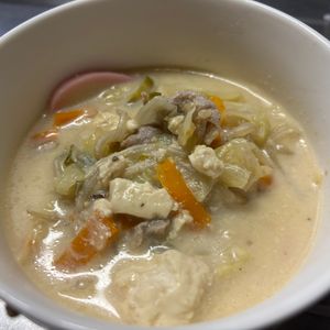 なおの作ってみた!投稿(食べ過ぎのリセットに♪男子も喜ぶ『ちゃんぽん風おかずスープ』)