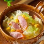 【気分が上がる！】キャベツとウインナーとコーンの贅沢お味噌汁